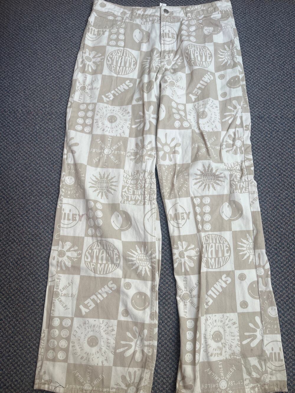 H & M Beige Smiley All over print Wide Leg Jeans 10